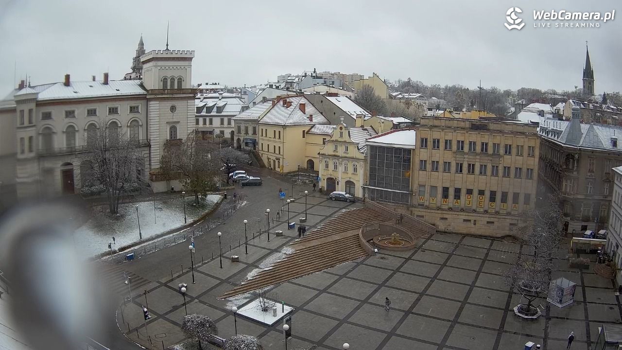 Bielsko-Biała - Plac Bolesława Chrobrego - 20 listopad 2024, 09:41