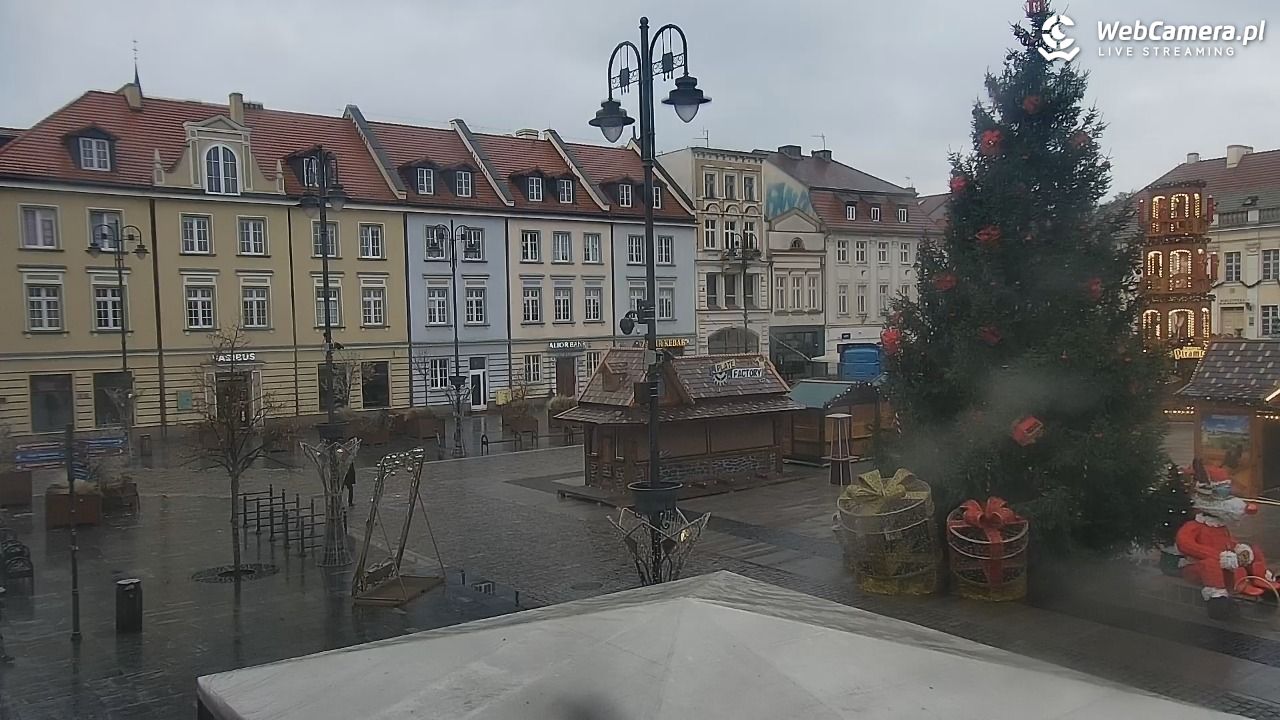 Bydgoszcz - widok na Rynek - 20 listopad 2024, 10:39