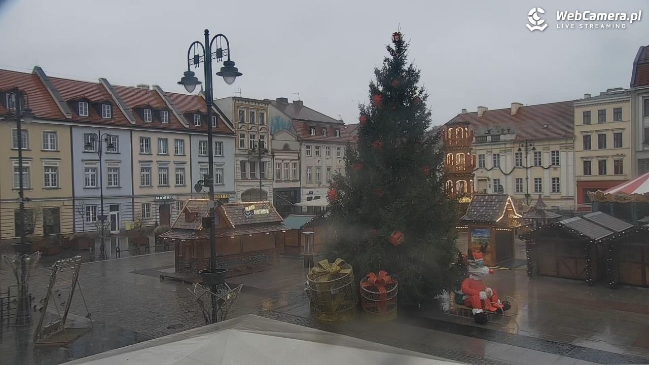 Bydgoszcz - widok na Rynek - 20 listopad 2024, 13:07