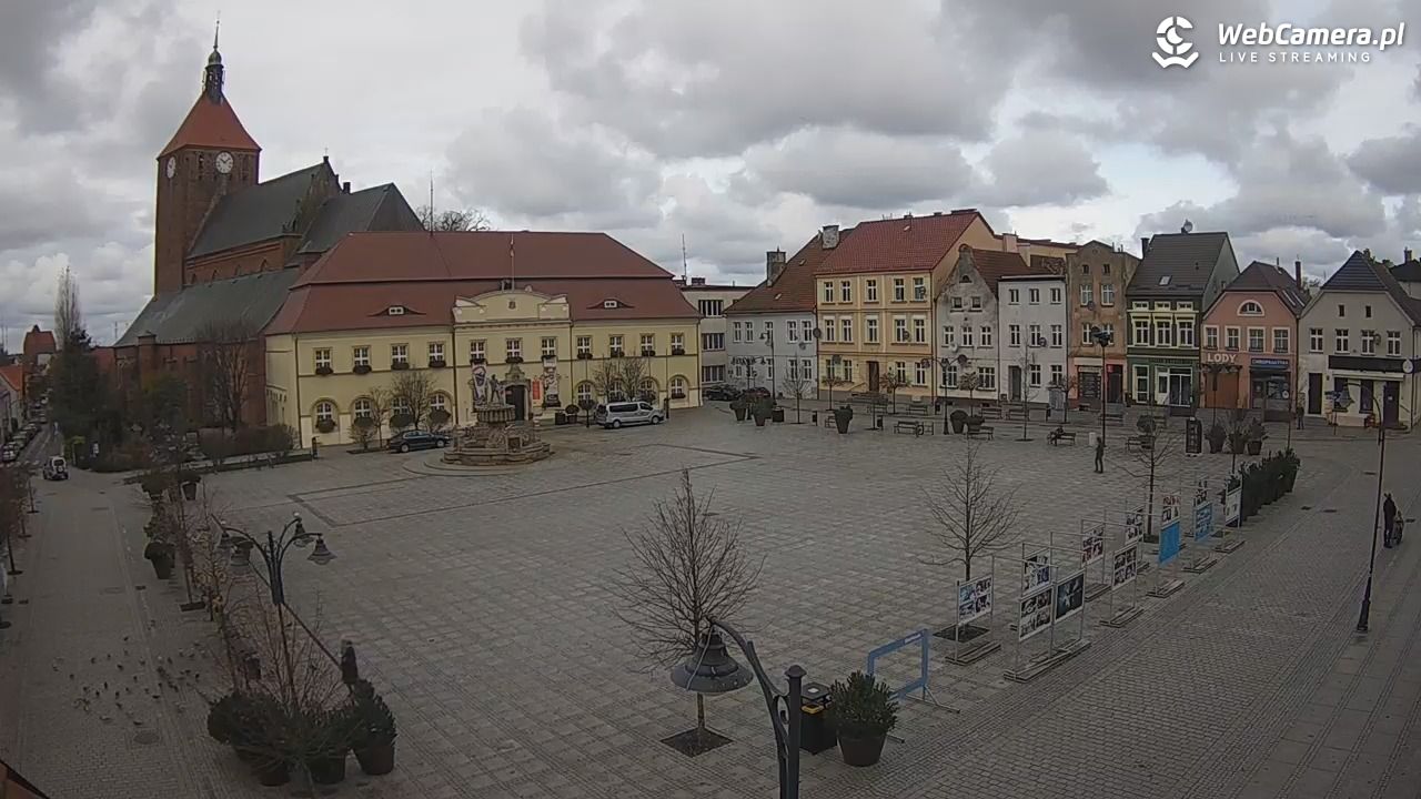 DARŁOWO - widok na Rynek - 20 listopad 2024, 10:08