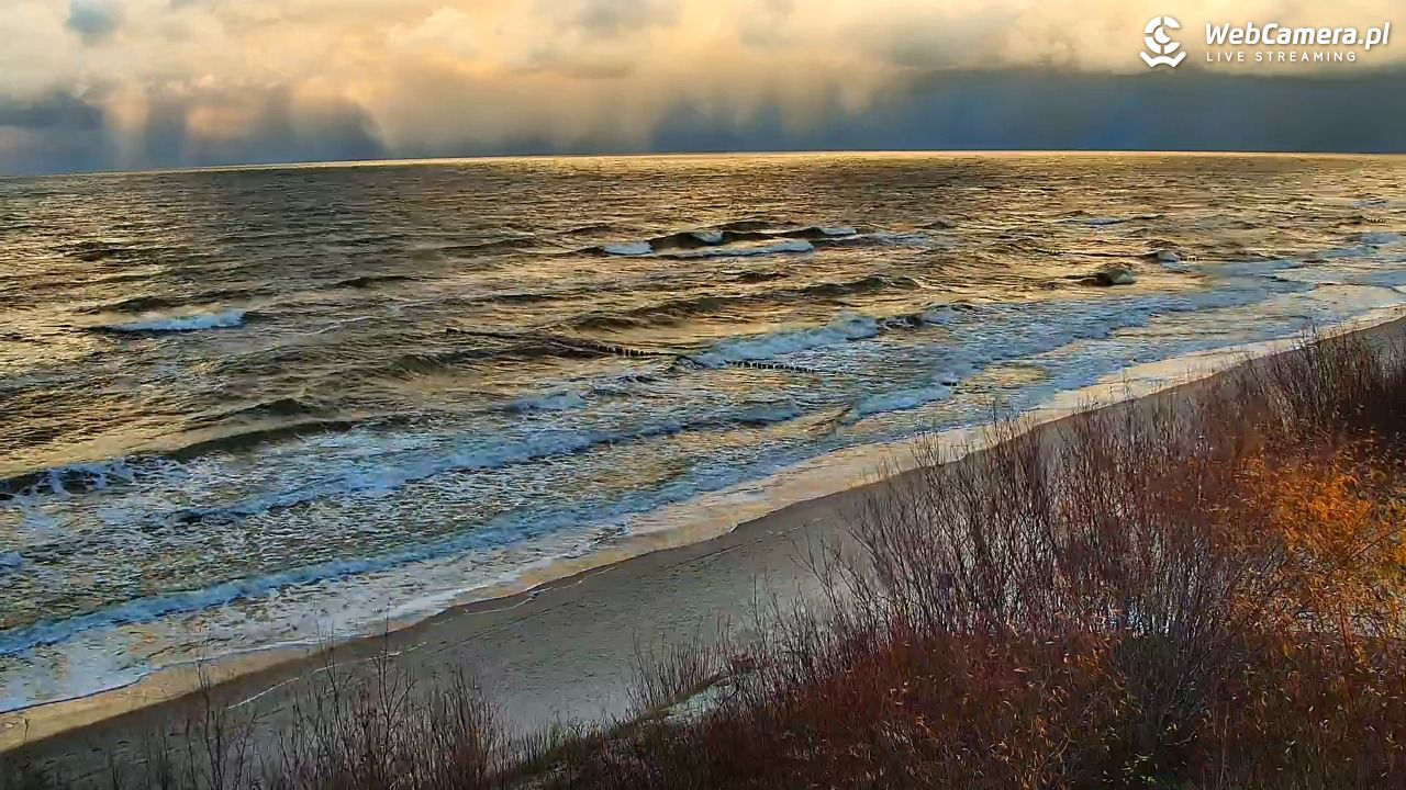 DZIWNÓW  - widok na plażę - 20 listopad 2024, 15:32