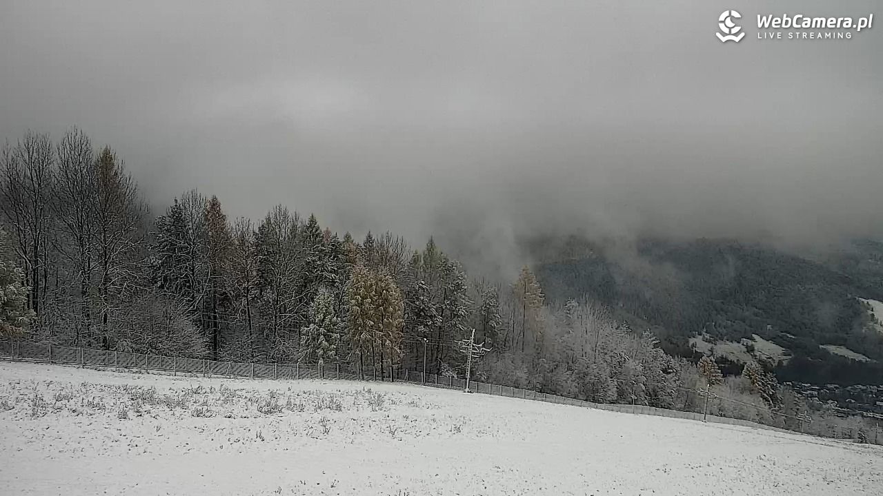 Góra Żar - widok panoramiczny na Beskidy - 20 listopad 2024, 10:56