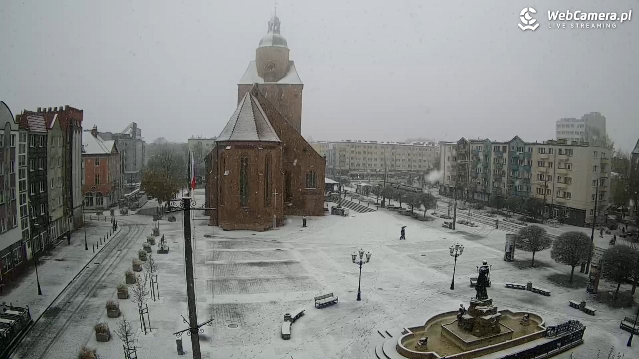 Gorzów Wielkopolski - widok na Katedrę - 19 listopad 2024, 11:57