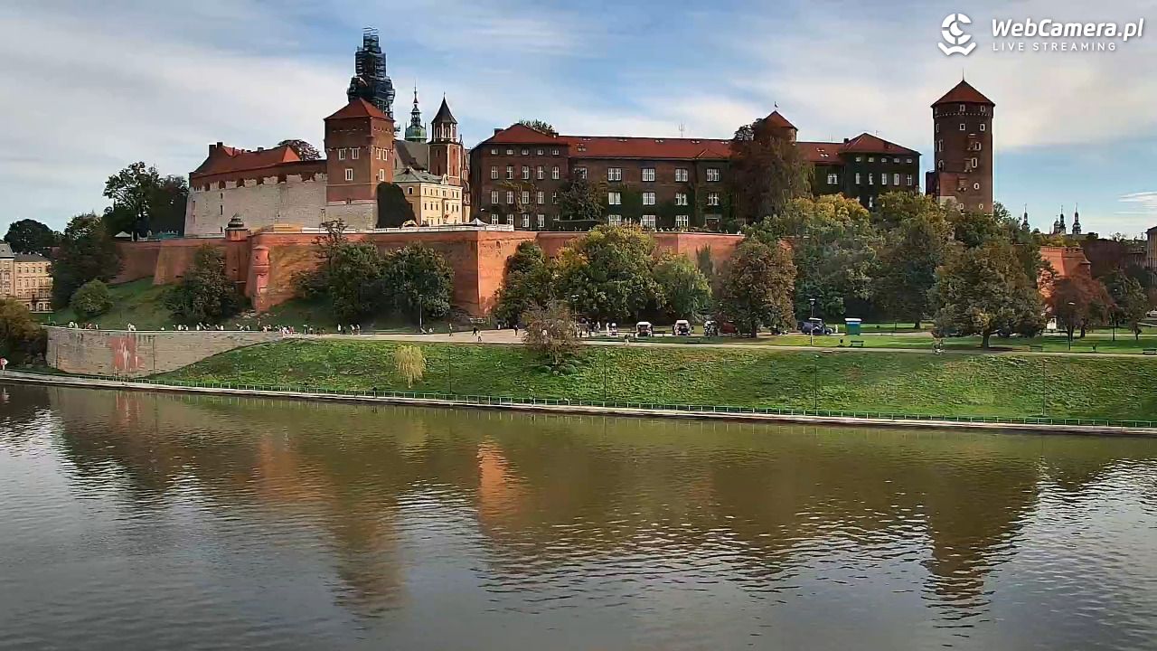 KRAKÓW - widok na Zamek Królewski na Wawelu NOWOŚĆ - 28 wresień 2024, 09:40