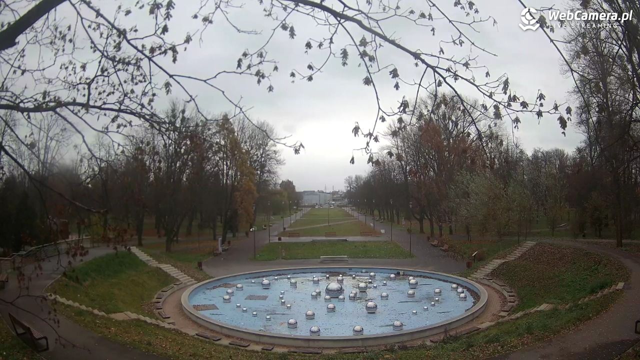 Lublin - widok na Park Ludowy - 16 listopad 2024, 08:49