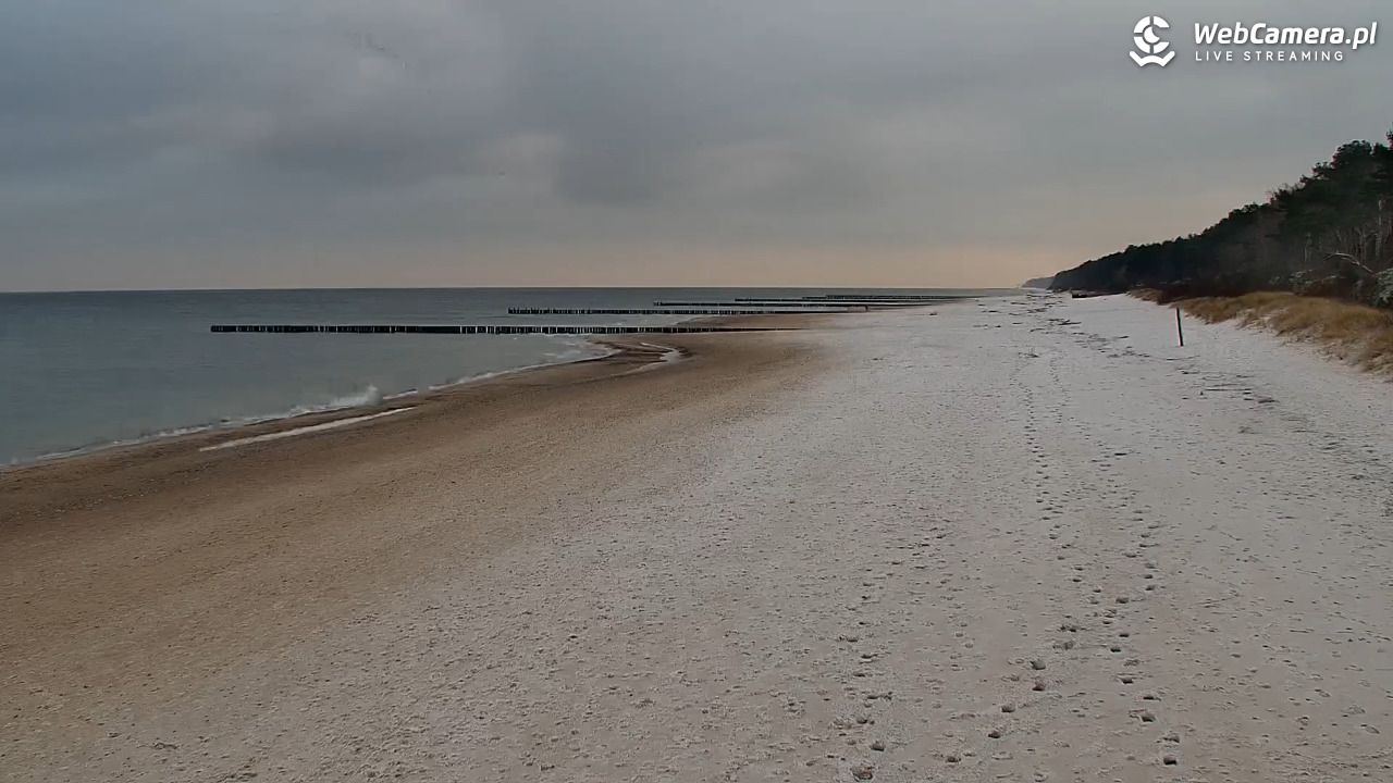 POBIEROWO - widok na plaże - 02 grudzień 2024, 08:20