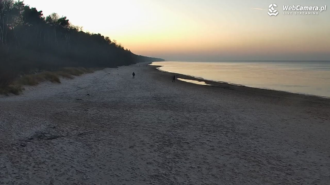 POBIEROWO - widok na plaże - 01 grudzień 2024, 15:51