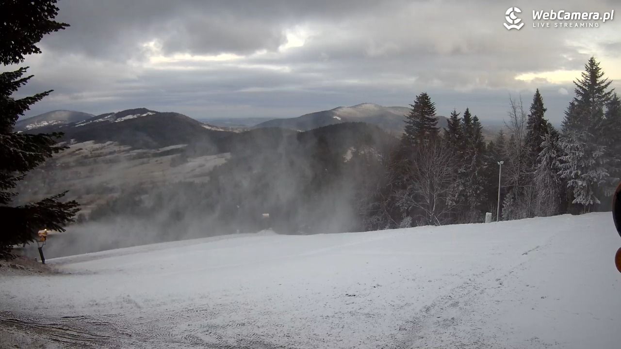 Kasina SKI - widok na trasy NOWOŚĆ - 21 listopad 2024, 07:02