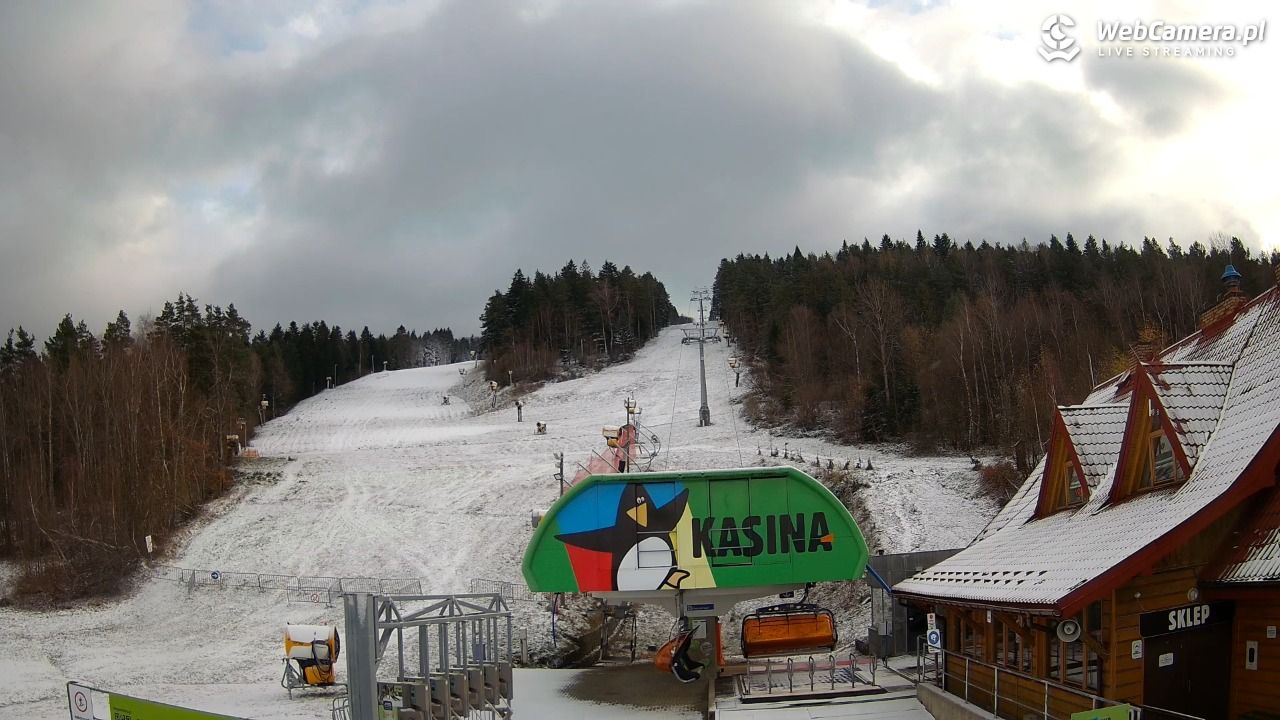 KASINA - ski dolna stacja wyciągu - 21 listopad 2024, 11:01