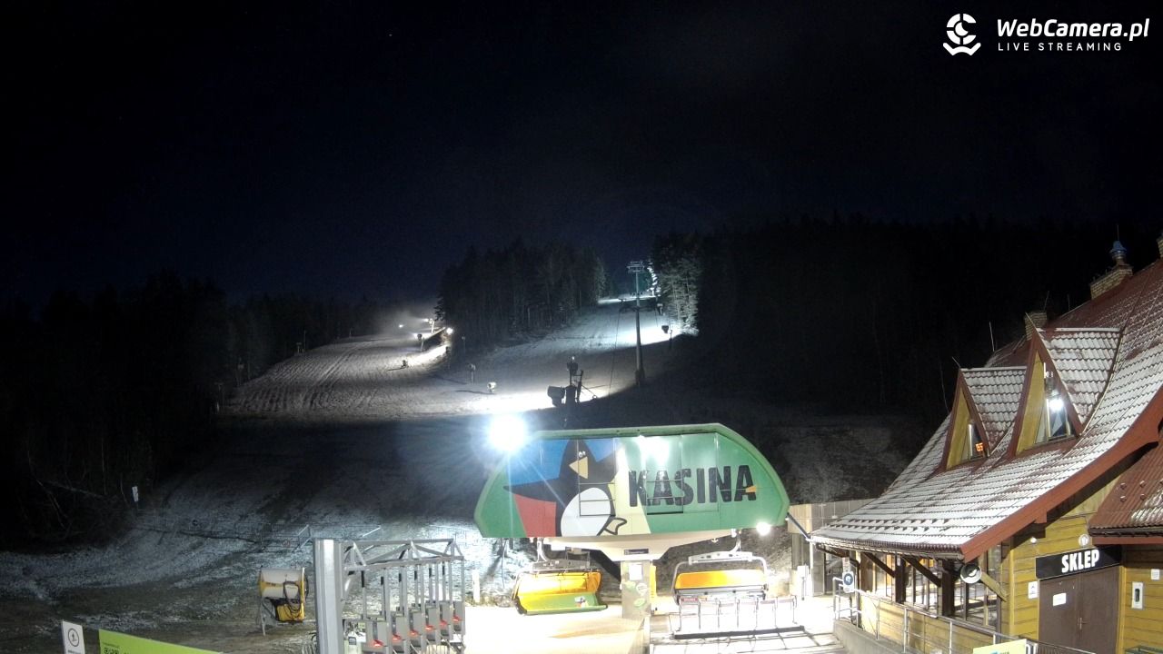 KASINA - ski dolna stacja wyciągu - 21 listopad 2024, 05:52