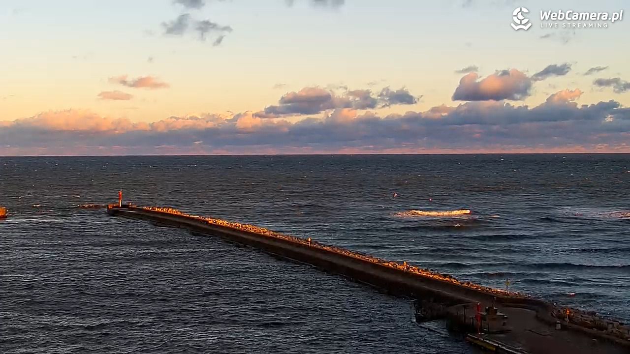 USTKA - widok z pylonu na plażę - 21 listopad 2024, 08:04