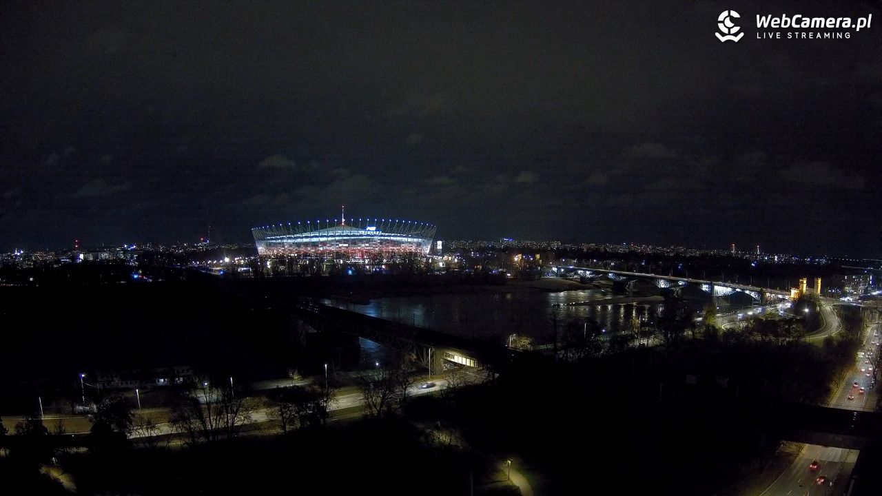 Warszawa - widok na Stadion Narodowy - 18 listopad 2024, 20:46