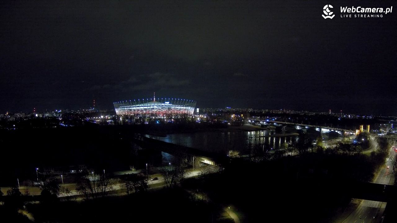 Warszawa - widok na Stadion Narodowy - 18 listopad 2024, 22:57