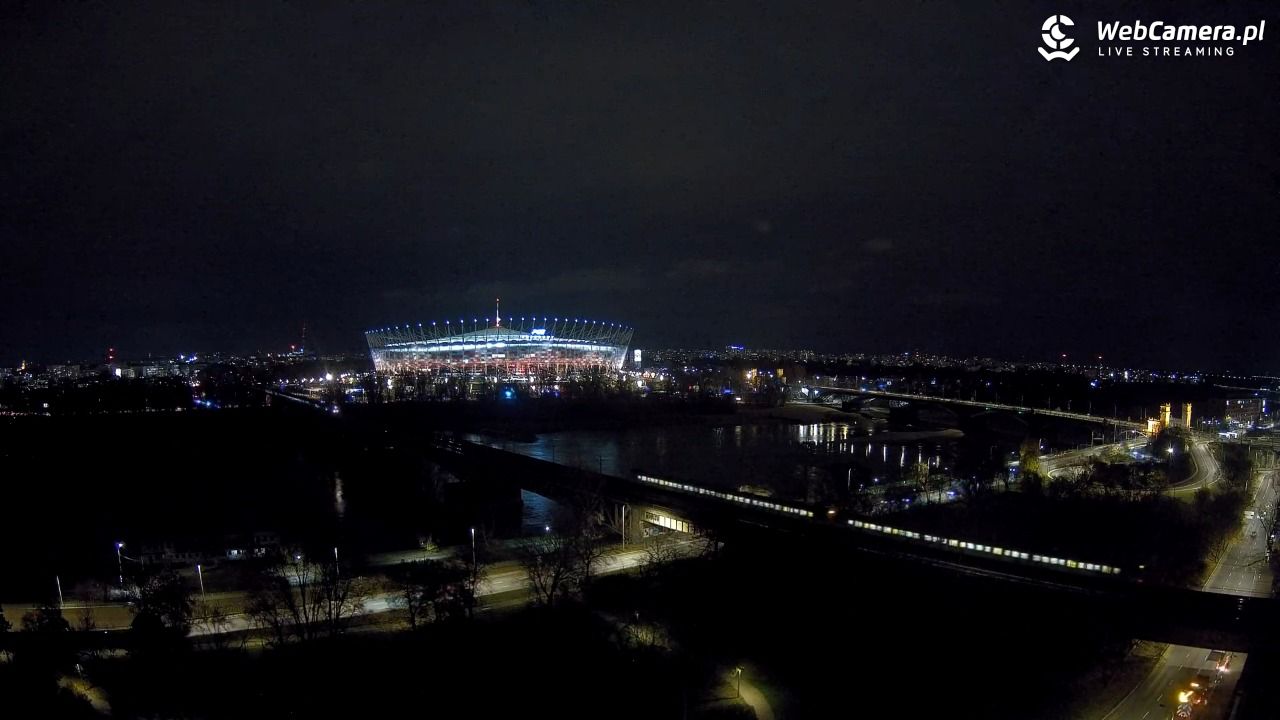 Warszawa - widok na Stadion Narodowy - 18 listopad 2024, 23:12