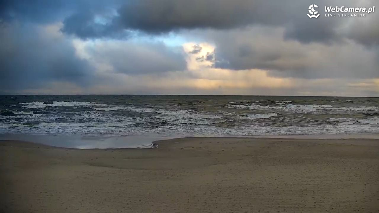 JASTRZĘBIA GÓRA - widok na plażę - 20 listopad 2024, 13:46